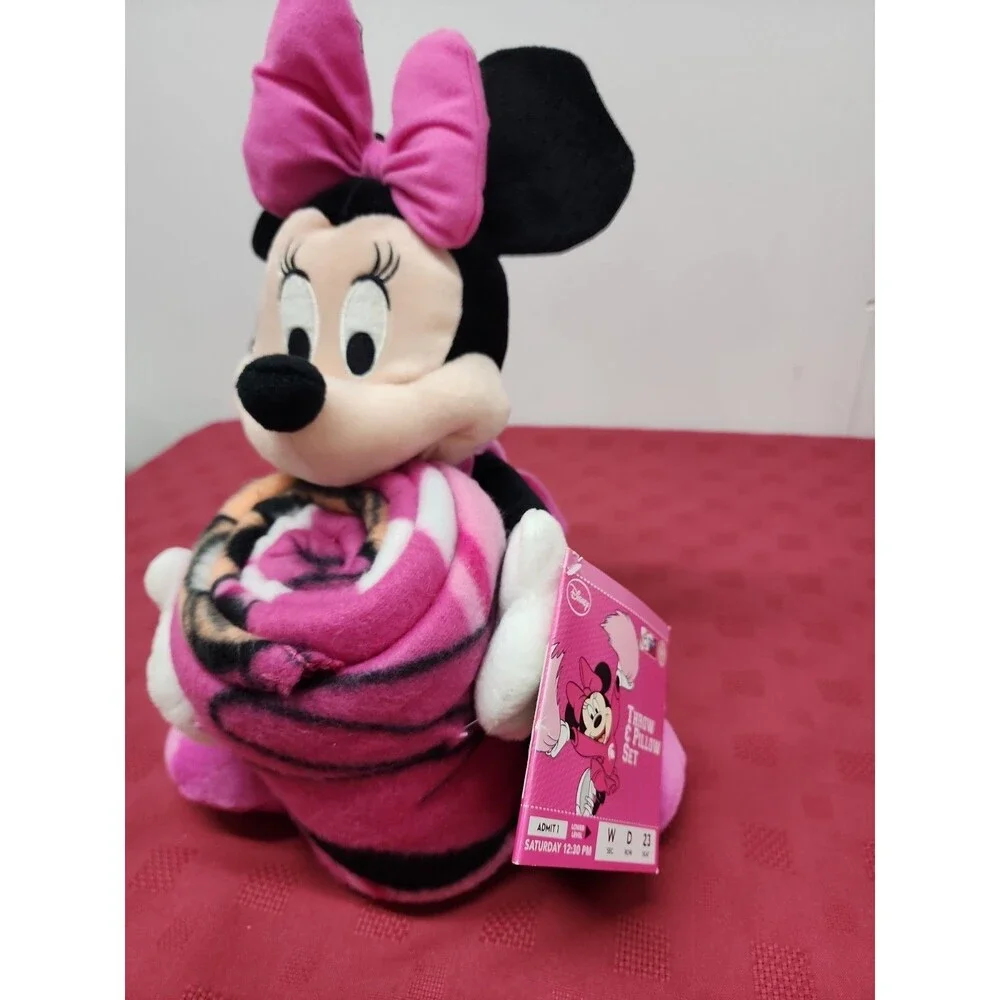 Minnie Mouse Michigan State Throw And Pillow Set New With Tags Disney Spartans